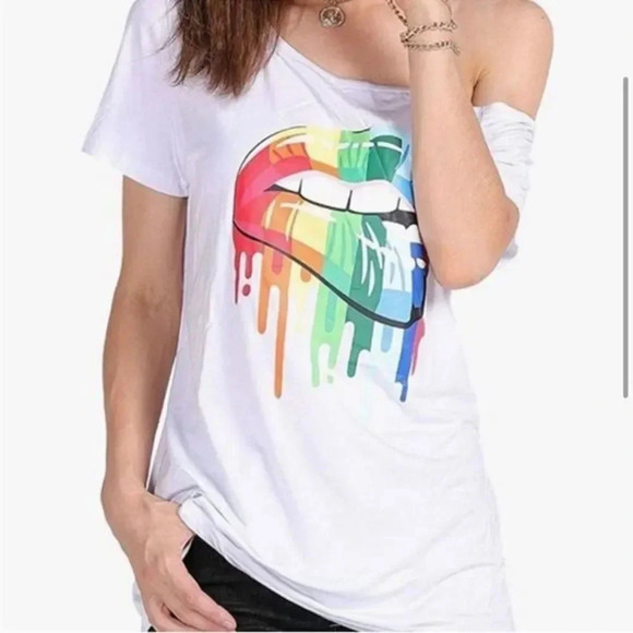 NWOT WHITE WITH RAINBOW LIPS ONESIDE CINCHED OFF ONE SHOULDERTOP SIZE 2X - Picture 14 of 15
